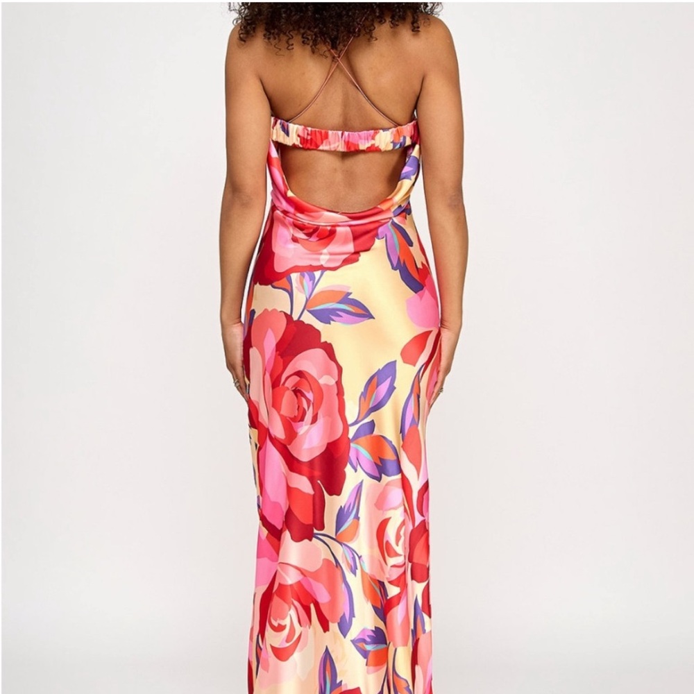 NWT!! Vibrant Floral Satin Dress - Picture 2 of 7